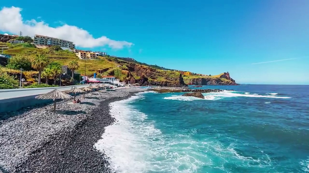 15 INCREDIBLE Rock Beaches
