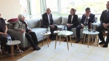 Cumhurbaşkanı Adayı Kemal Kılıçdaroğlu, Uyanık Ailesine Taziye Ziyaretinde Bulundu