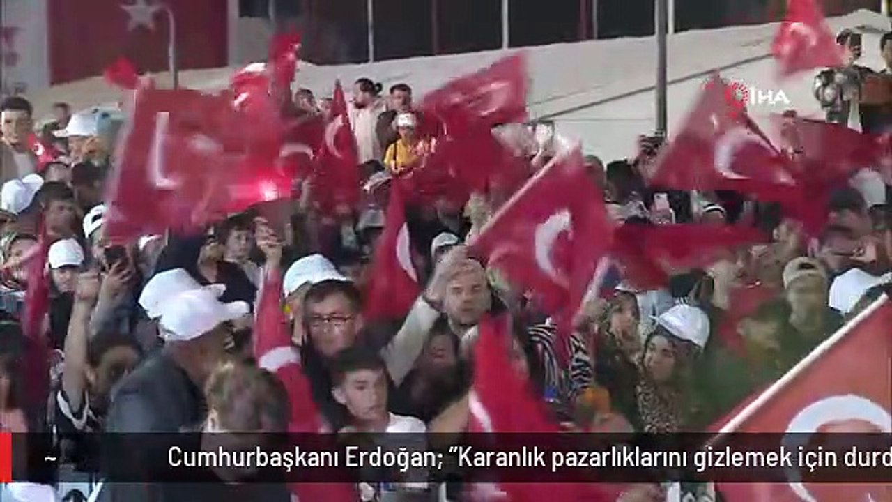 Cumhurbaşkanı Erdoğan: "Karanlık pazarlıklarını gizlemek için durduk yere etnik köken, mezhep tartışması açıyorlar"