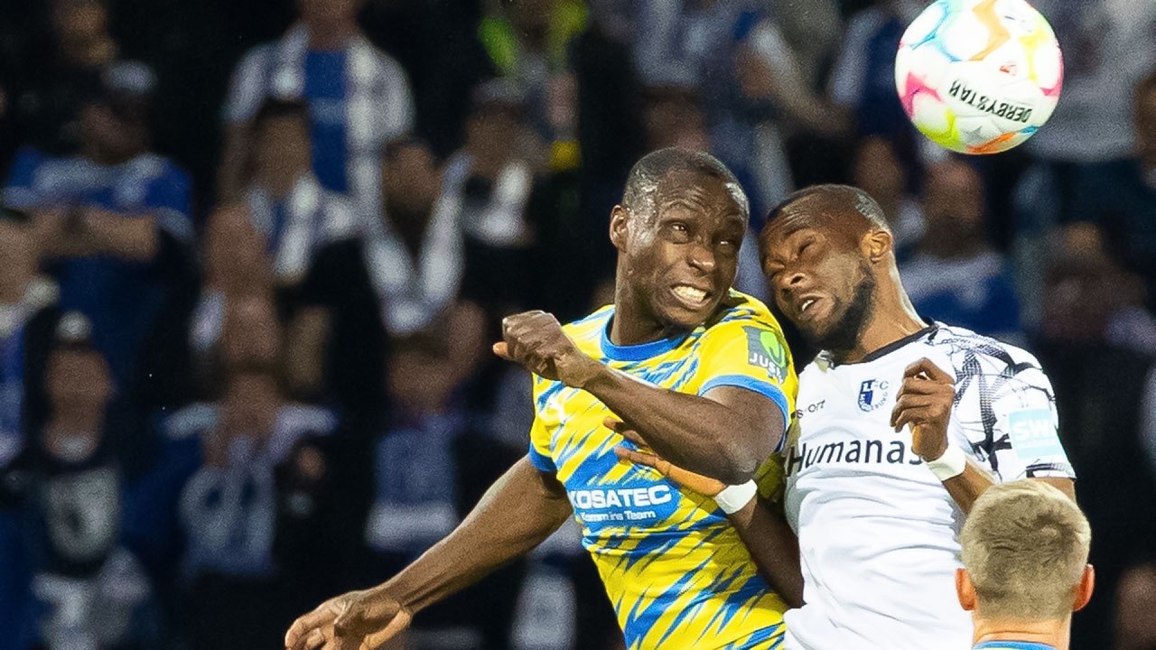 Eintracht Braunschweig v Magdeburg