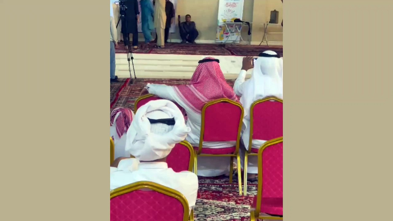 Pakistani dance video in soadi arab