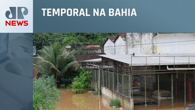 Mais de 160 pessoas foram resgatadas após temporais na Bahia