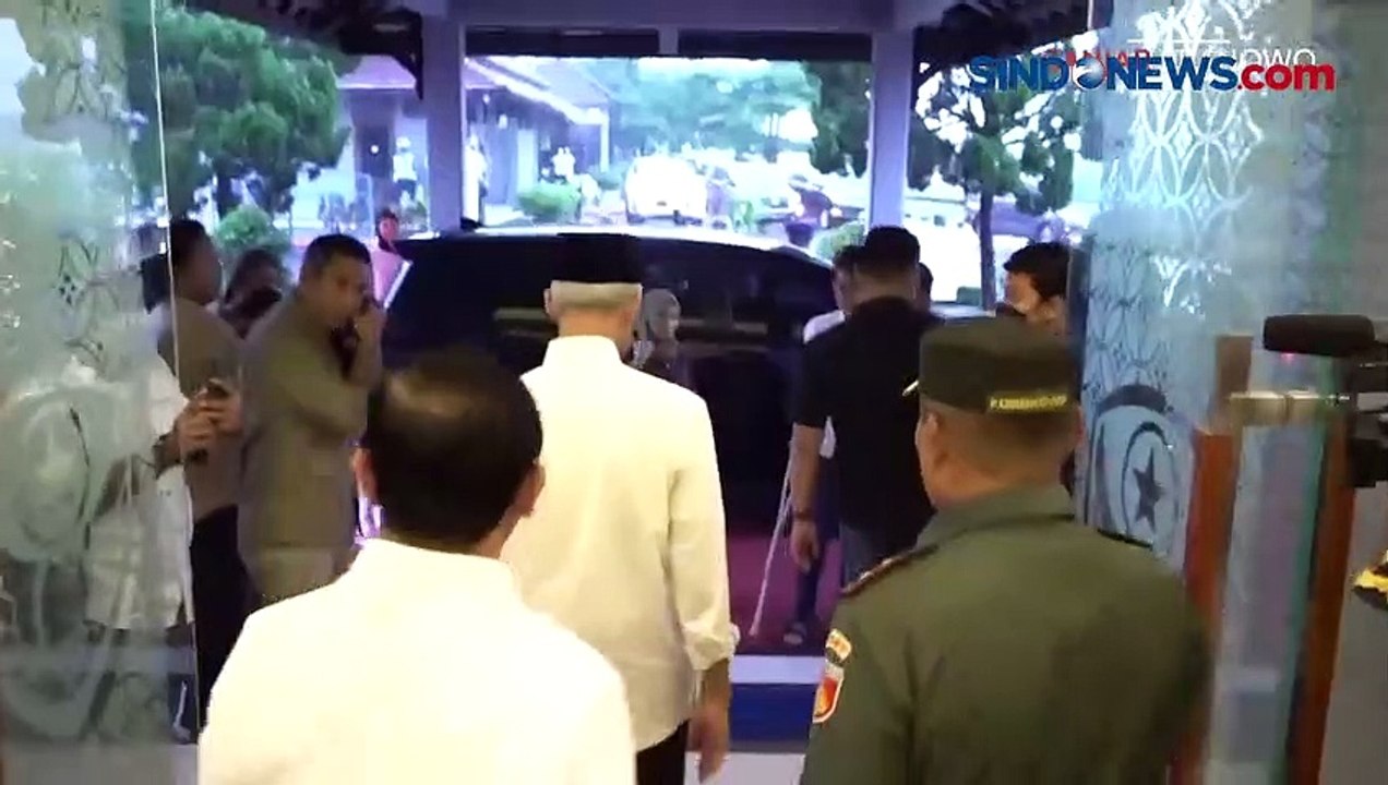 Bertemu Jokowi Ganjar Pranowo Kursus Singkat soal Urusan Nyapres di Pesawat