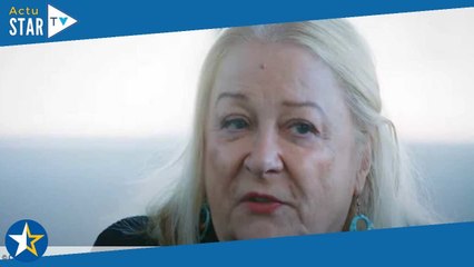 Josiane Balasko sans filtre sur la situation financière de ses parents : “Ils avaient toujours plein