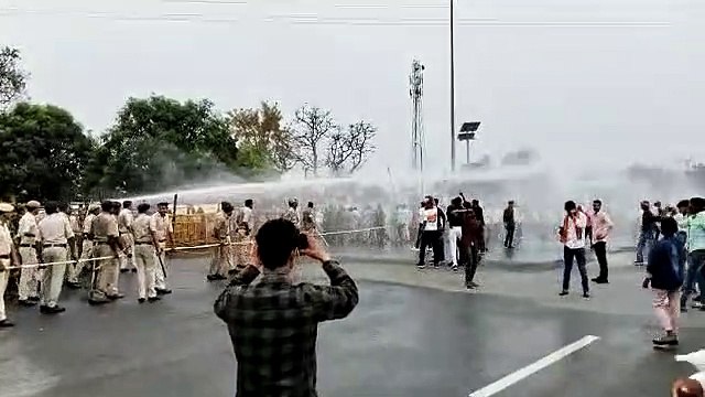 ‘४ साल बीतने के बाद बेरोजगारी भत्ता के नाम पर युवाओं को छल रही सरकार’