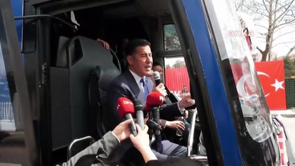 Sinan Oğan'dan TRT, RTÜK ve Demirören Medya önünde protesto
