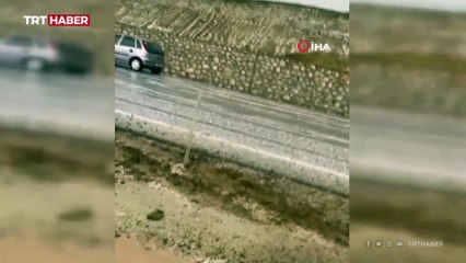 Araçlar ardı ardına çarpıştı: 12 yaralı