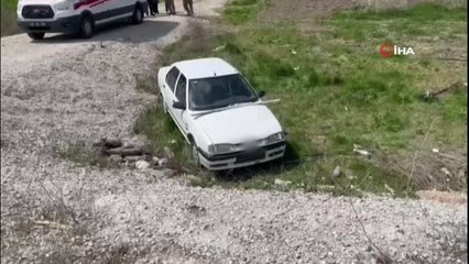 Bayram ziyaretine giden aile otomobilleriyle şarampole uçtu