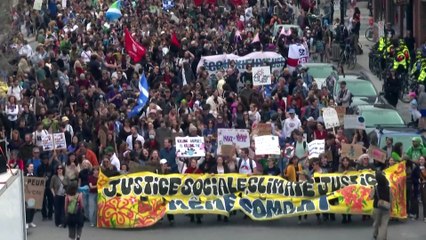 Watch: Climate activists march in Montreal on Earth Day