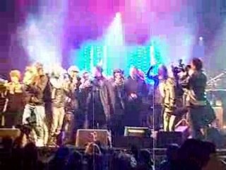 "Tous le monde chante" live @ foire du trône le 21.03.08