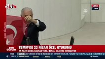 Binali Yıldırım İstiklal Marşı'nı kağıttan bakmasına rağmen yanlış okudu