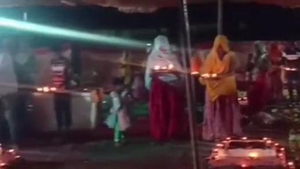 झाबुआ:विश्व शांति हेतु गायत्री परिवार का पंच कुंडी यज्ञ का आयोजन,दी श्रद्धालुओं ने आहुतियां