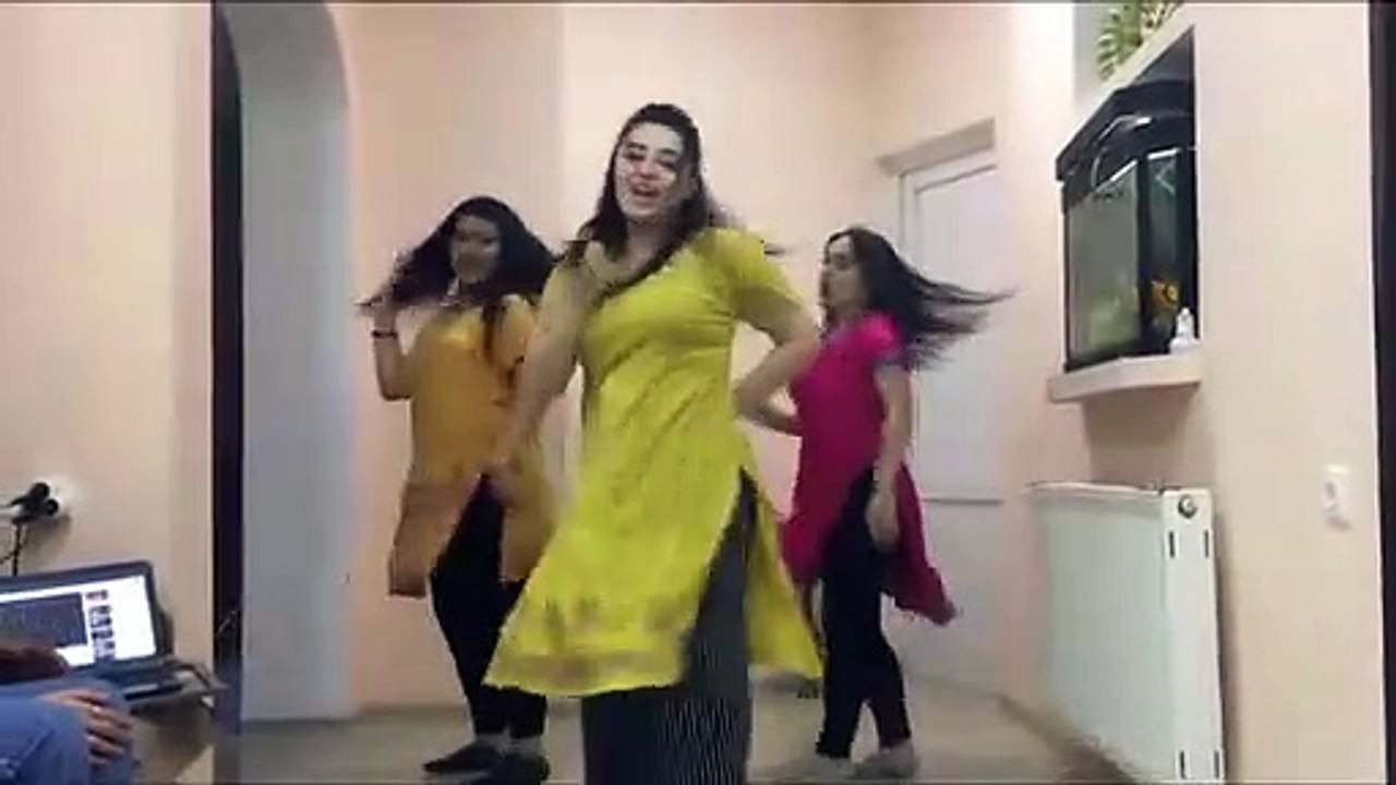 New Punjabi Dance / Need Na Aave