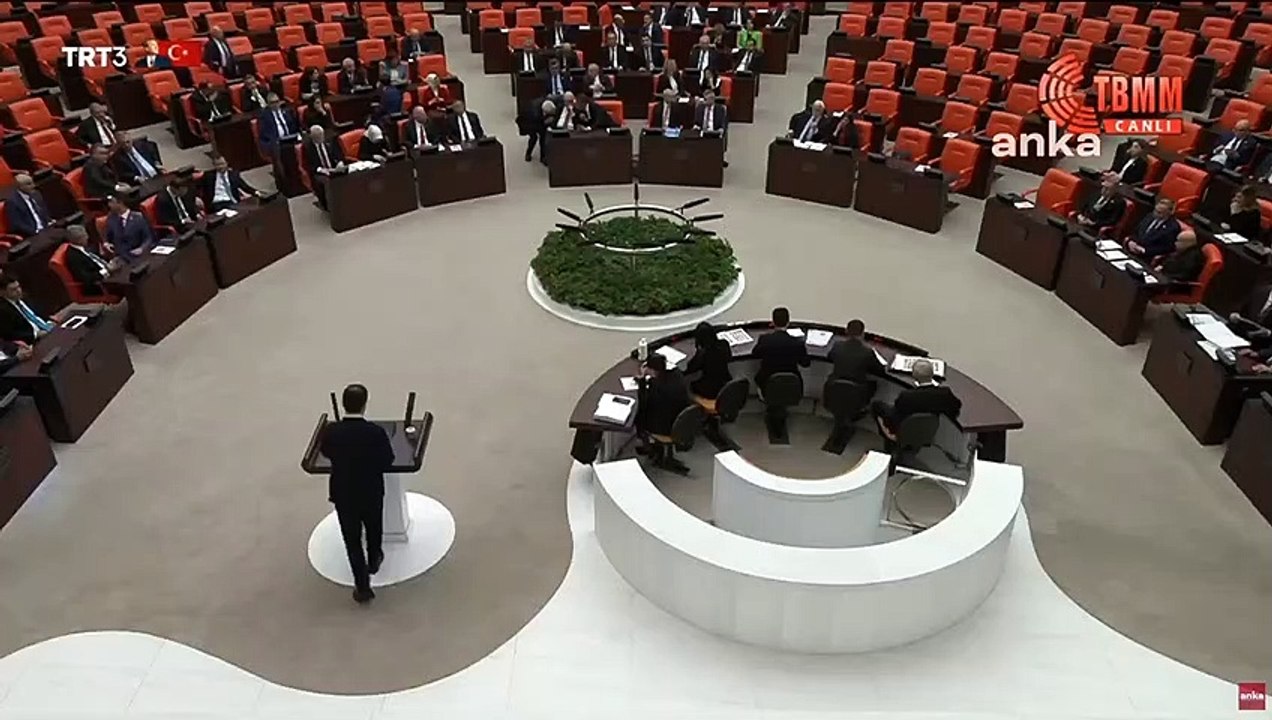 Erkan Baş: Gençler, bir oy verecek saltanat yıkılacak, kaçak saray boşalacak