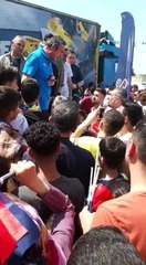 Ali Koç'tan depremzedeye "Neden bağırıyorsun?" fırçası