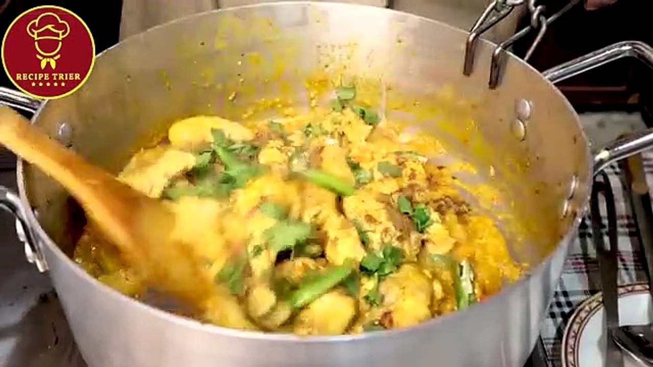 NO_OIL,_BUTTER,_GHEE_phir_bhi_TASTY_CHICKEN_CURRY_made_without_adding_a_drop_of_oil.__-_weight_loss(360p)