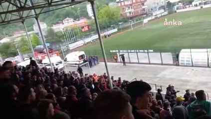 Hopaspor taraftarı AKP'li Faruk Çelik'i protesto etti