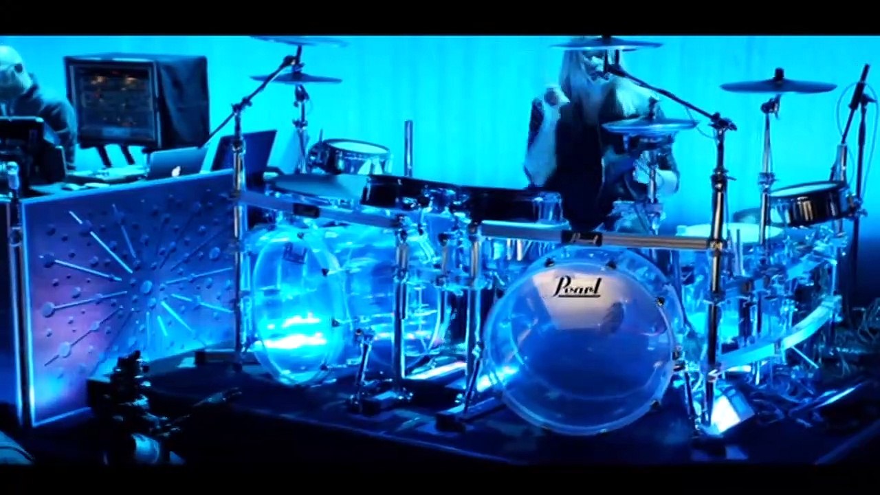 EVANESCENCE — Never Go Back | from EVANESCENCE - SYNTHESIS - LIVE