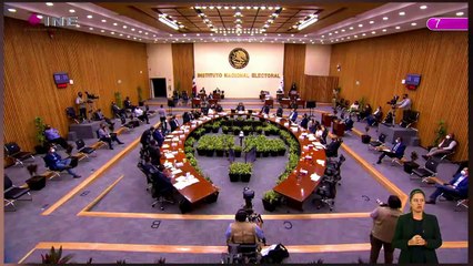 ¡VEAN! ¡Córdova enfurece vs. representante de morenapor llamar bufón a su monaguillo Murayama!