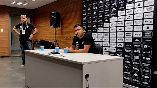 Claudio Maldonado enaltece o meio de campo do Vasco