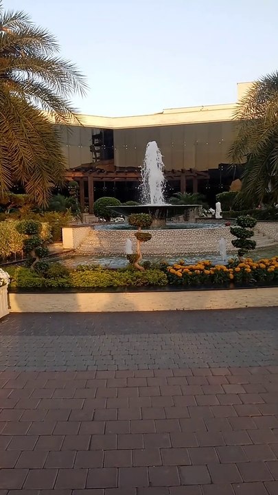 VID_20230408_180543