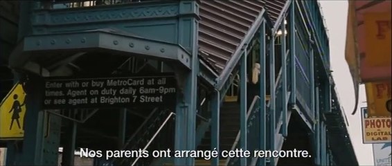 TWO LOVERS - Bande annonce - VOST