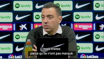 30e j. - Xavi prend la défense de Lewandowski : "C'est la vie d'un attaquant"