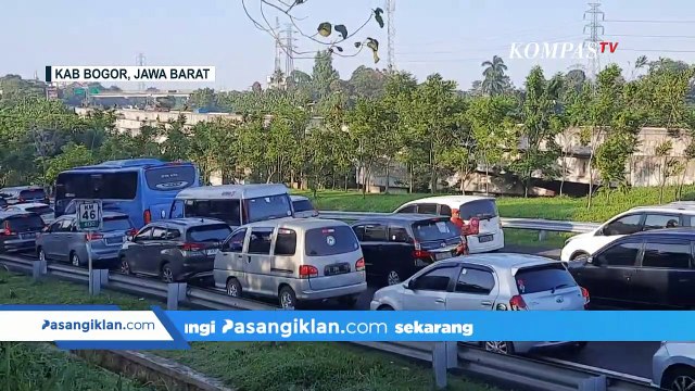 Berlakukan 'One Way' & Ganjil-Genap, Jalur Puncak Bogor Terpantau Padat Merayap di 24 Maret 2023!