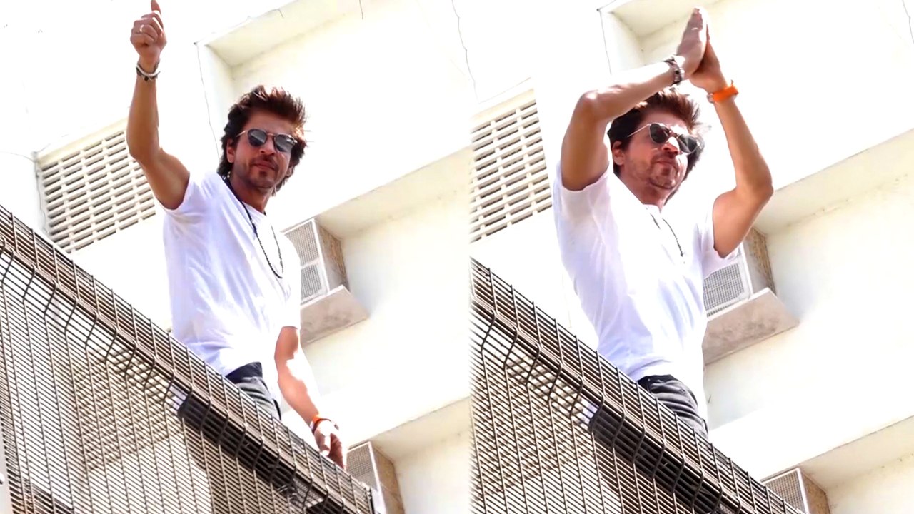 Eid पर Shah Rukh Khan ने फैन्स को दिखाई झलक,चेहेत स्टार को देख फैन्स खुश