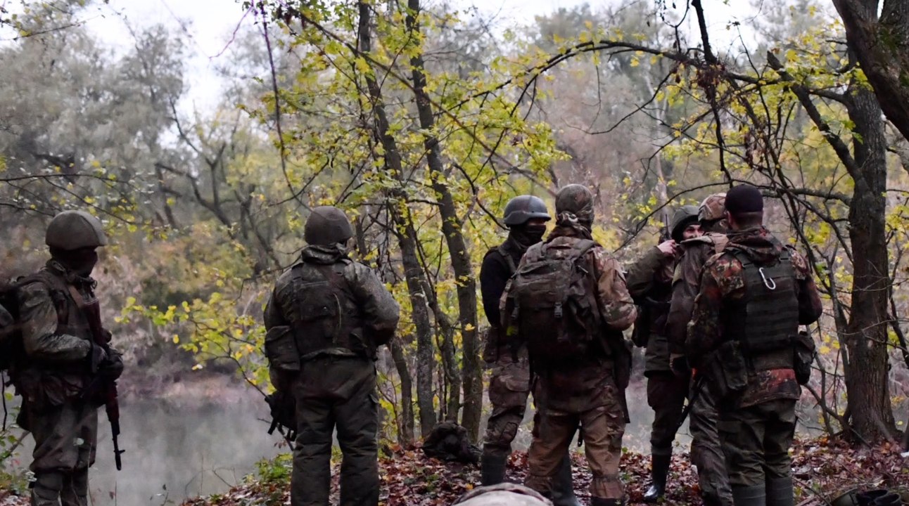 Russen-Soldaten und Wagner-Söldner liefern sich Schusswechsel