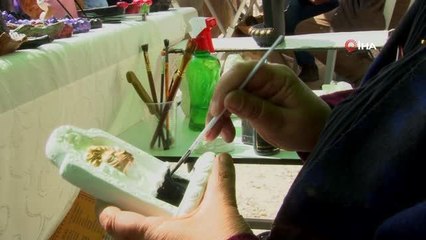 Kızının malzemelerini hobi olarak kullanıp meslek sahibi oldu