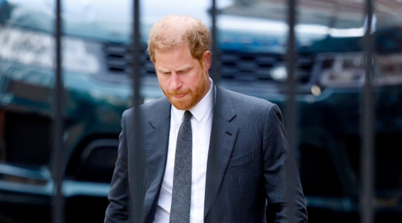 Prinz harry: bei krönung muss er hinten sitzen!