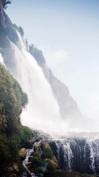 Water fall hill
