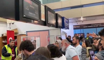 Hatay uçuşu iptal oldu, dünden bu yana bekliyorlar