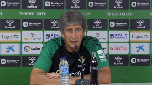 Pellegrini: El equipo no se ha caído nunca, pero la ilusión tiene que ir de la mano de la realidad