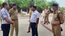 जिला निर्वाचन अधिकारी और संयुक्त पुलिस आयुक्त ने व्यवस्थाओ का लिया जायजा, निर्वाचन कार्मिकों से किया संवाद