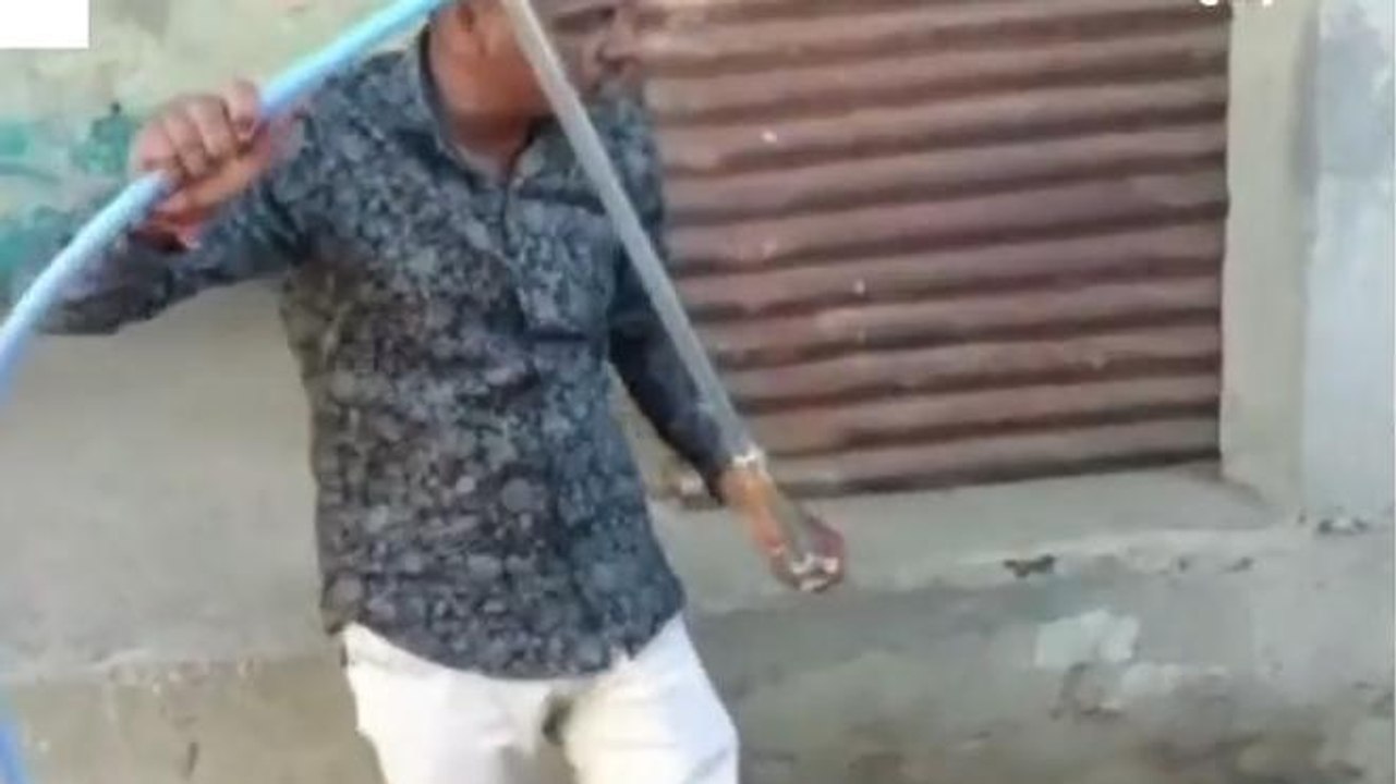सिवान: नल जल योजना का नहीं मिल रहा लाभ, देखें सप्लाई पाइप का हाल