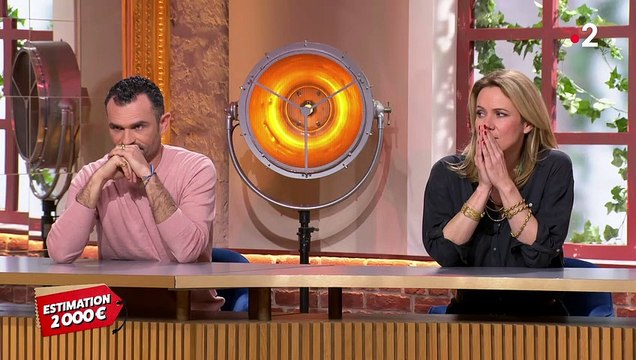 Une vendeuse d'Affaire conclue redoute la casse de son objet...