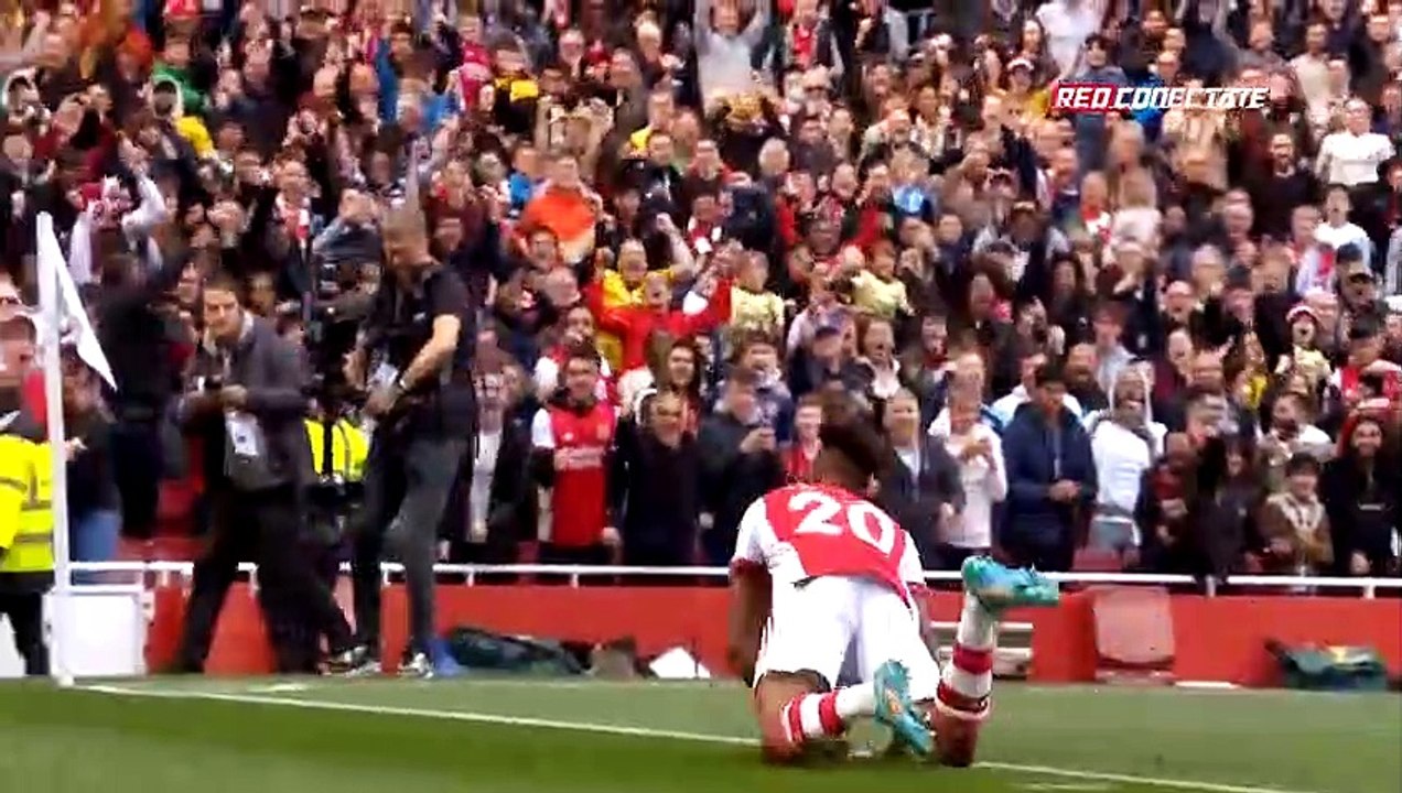 Comedy Moments In Football