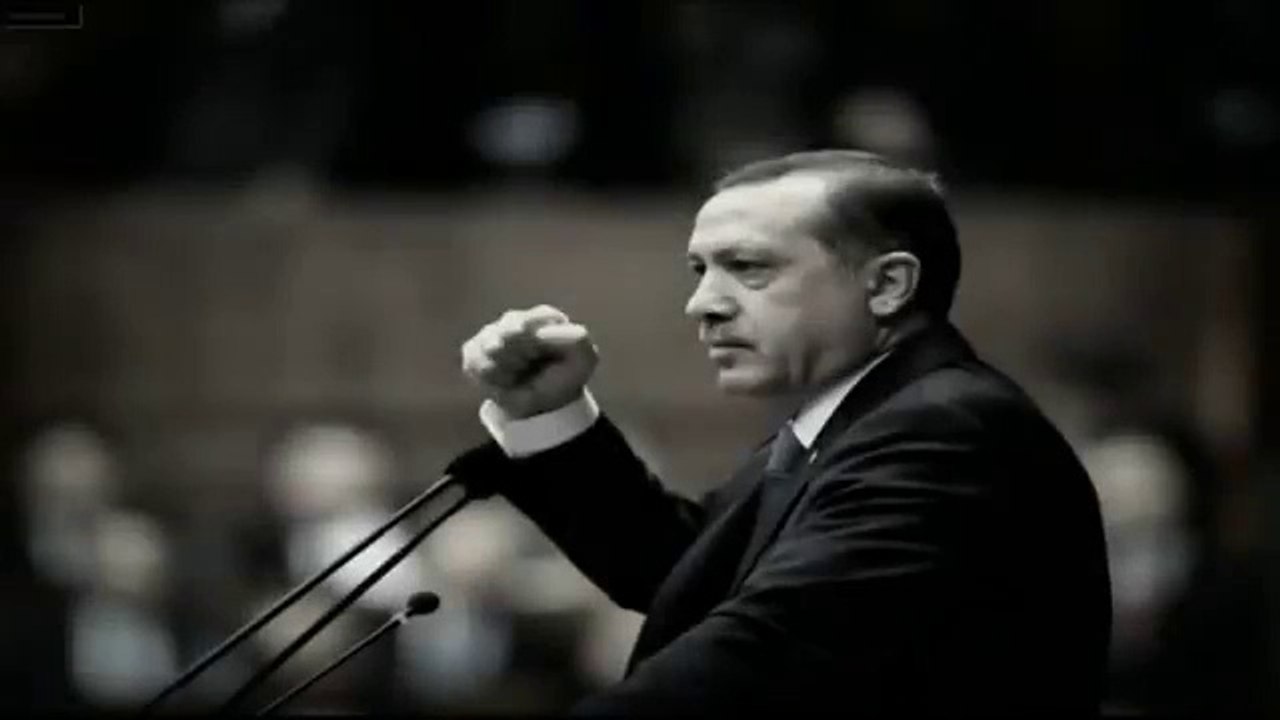 Dombra’ya müthiş klip….
