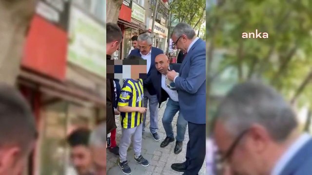 Engin Altay çocuğun topunu imzaladı: Hasan, artık hep güleceksin