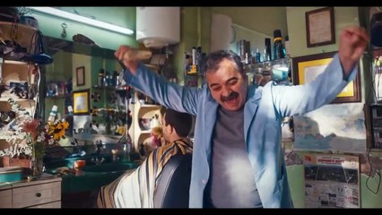 Yeni Rakı’nın Cumhuriyet temalı videosu izleyenlerin aklına 14 Mayıs’ı getirdi