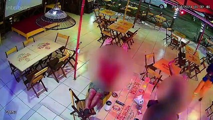 Clientes são assaltados em bar na Praia do Flamengo