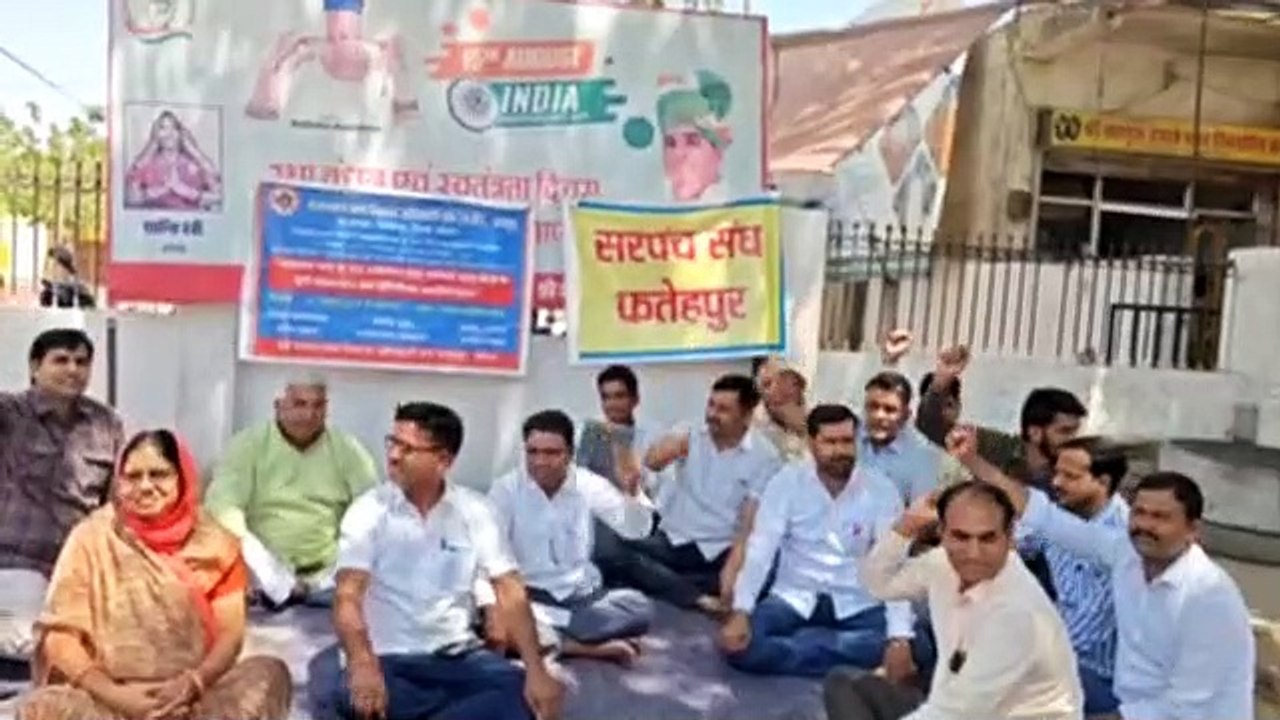 सरपंचों का महंगाई राहत कैंपों का बहिष्कार जारी, विभिन्न मांगों को लेकर कर रहे हैं आंदोलन