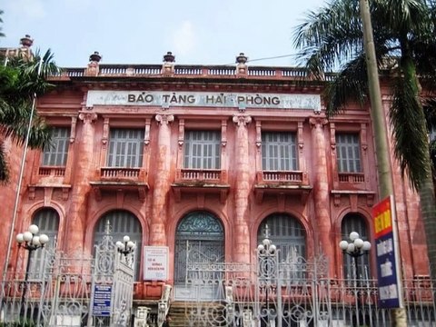 Khám phá Việt Nam - Tập 26 - Kho cổ vật quý 500 năm giữa cánh đồng