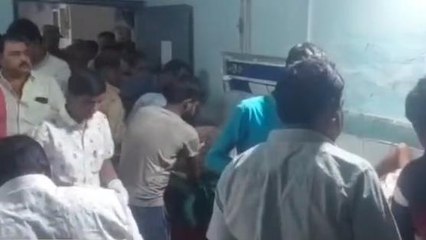 जमीन विवाद में 50 राउंड फायरिंग, मासूम सहित पांच घायल