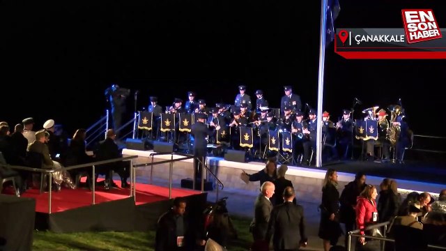 Anzaklar, Gelibolu Yarımadası'nda 'Şafak Ayini' ile anıldı