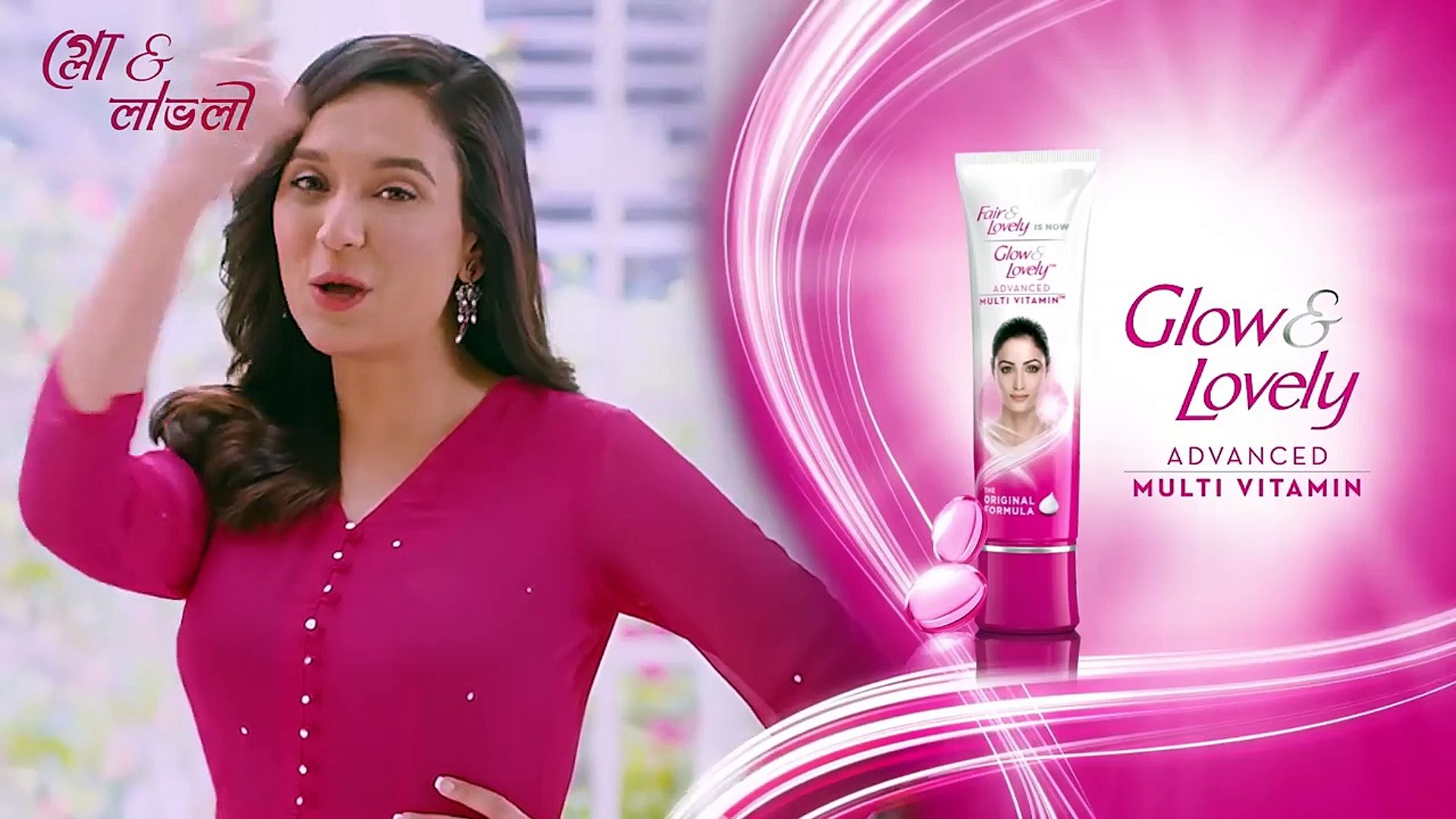 Qiz uxlayotgan dugonasini eshagini yaladi