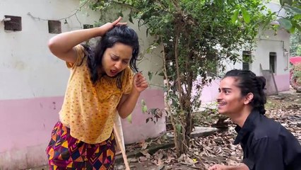 Balloon prank on siblings -- _ the craziest ever -- _ Ginni pandey pranks(720P_HD)