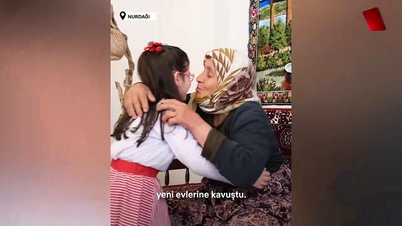 Murat Kurum, Nurdağı'ndaki köy evlerini paylaştı